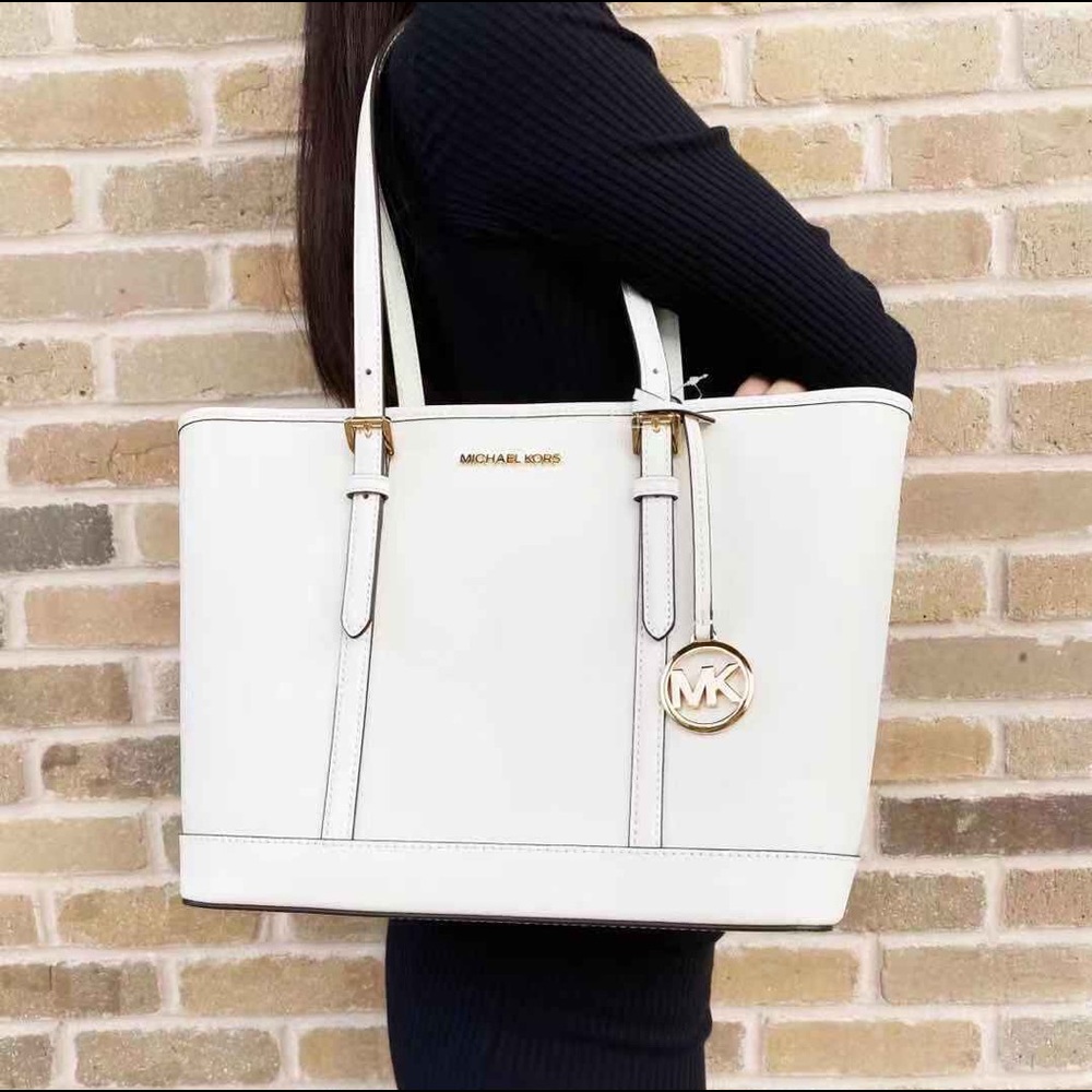 NWT Michael Kors Tote - Picture 1 of 3
